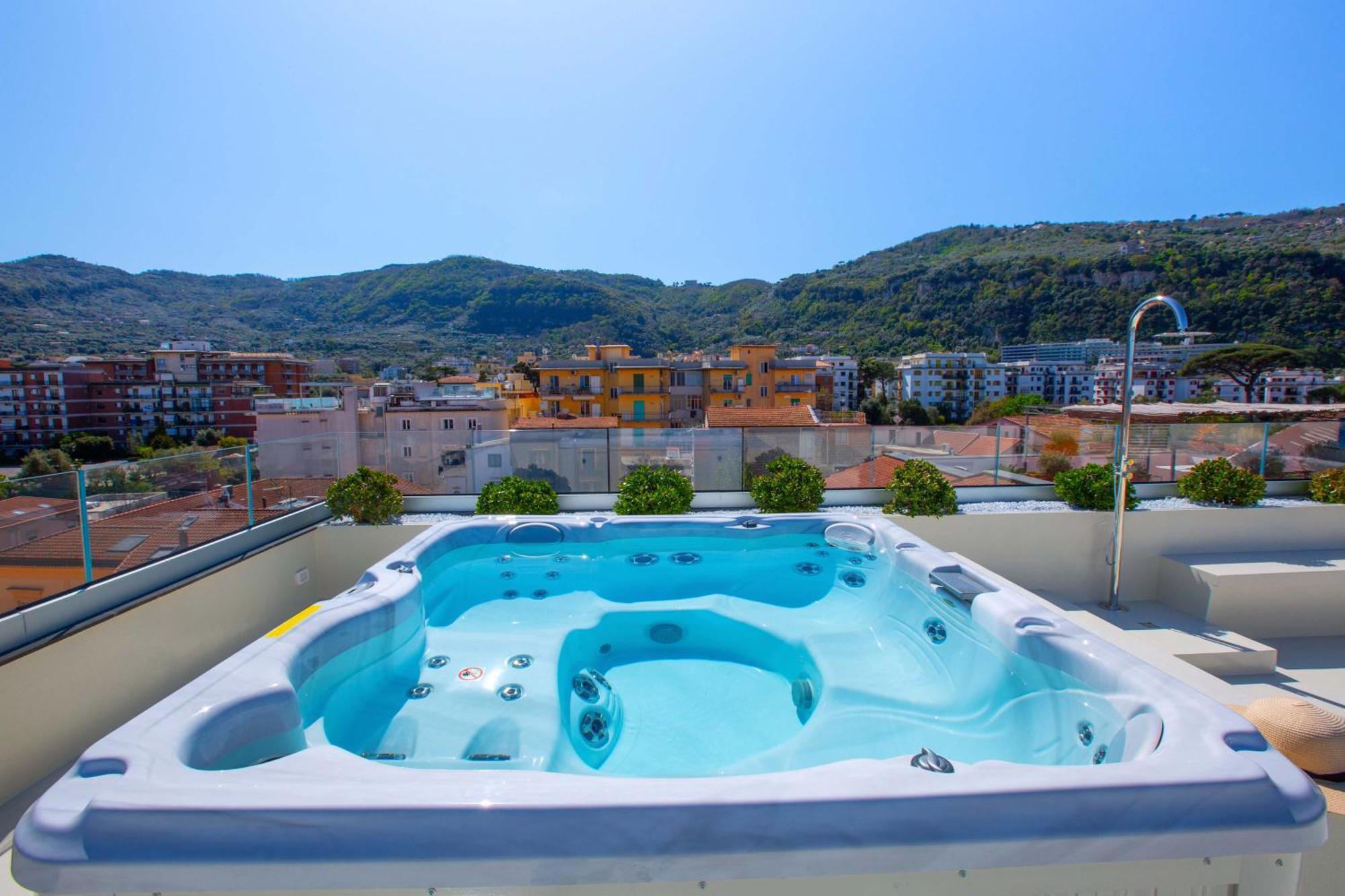 Holiday home - The Square Penthouse *