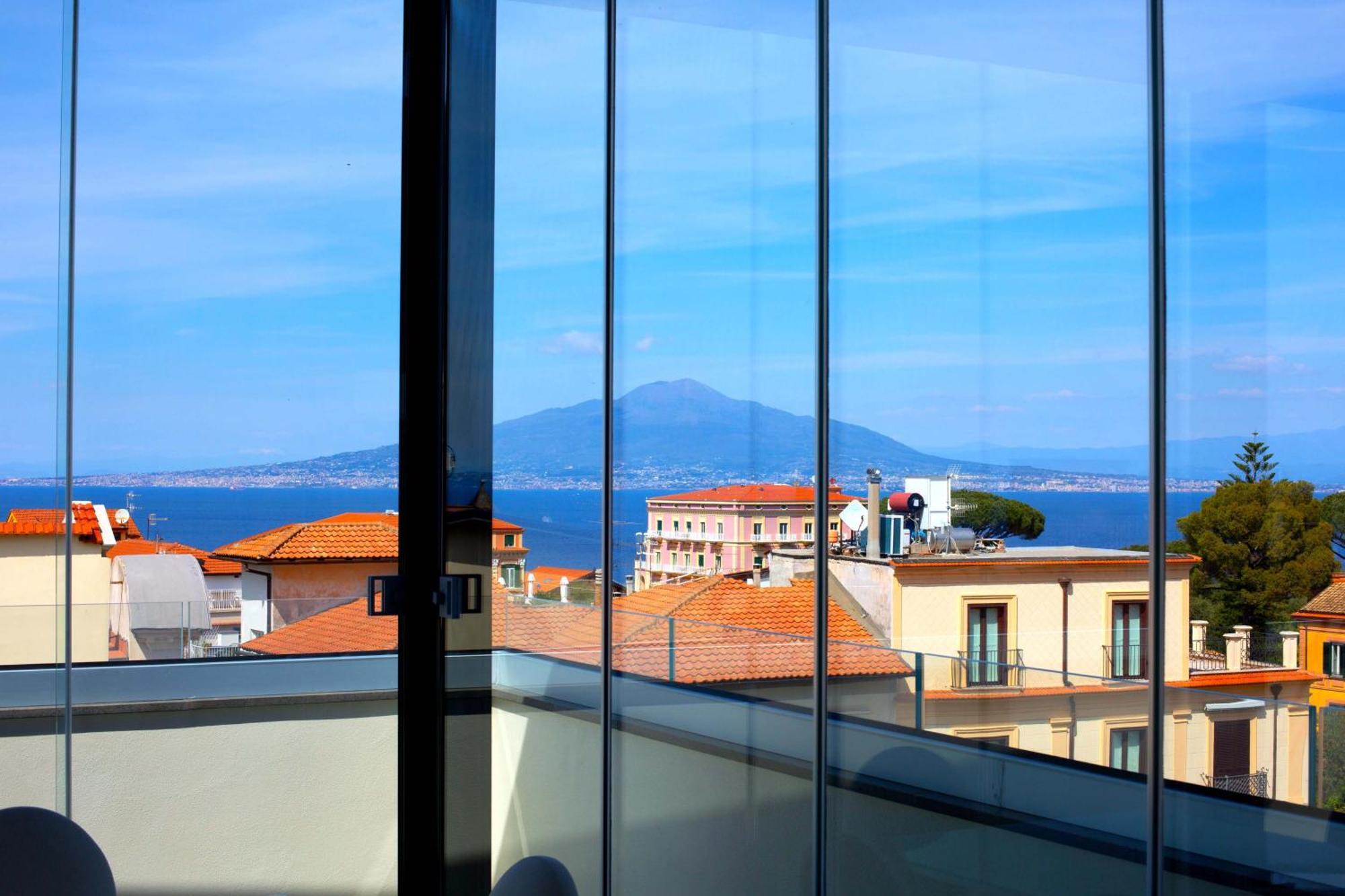 - The Square Penthouse * Sorrento