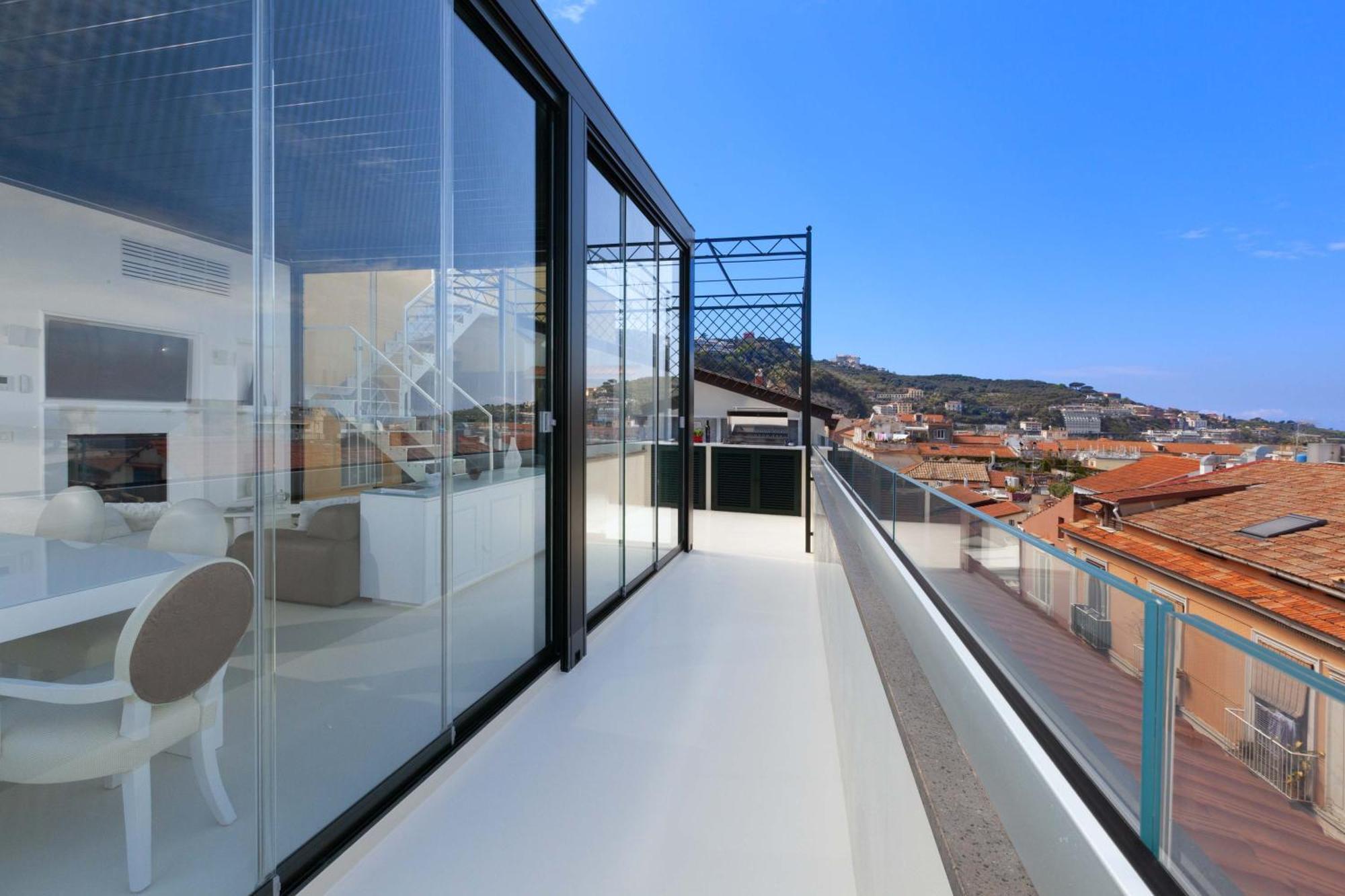 Holiday home - The Square Penthouse